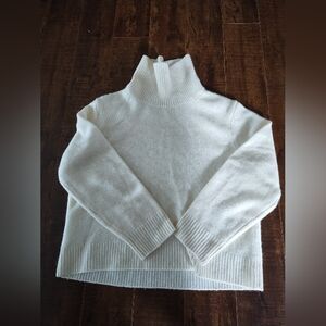 Aritzia Wilfred Cream Cashmere Sweater